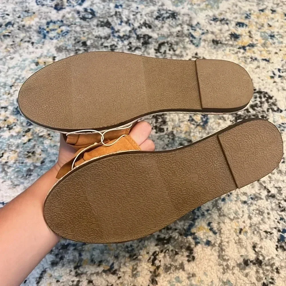 NWT LOFT OUTLET Mustard Gold Bow Slide Sandals 7 - Picture 4 of 6